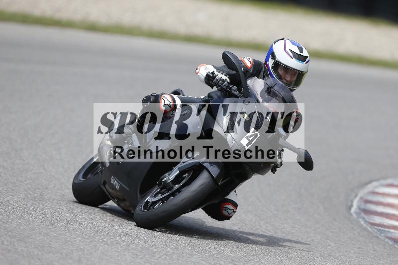 /Archiv-2024/39 15.07.2024 Plüss Moto Sport ADR/Einsteiger/4